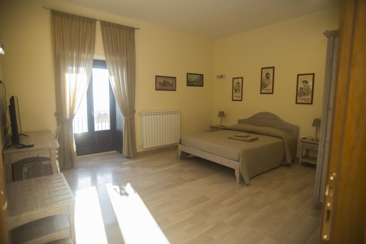 Bed and Breakfast L'Antico Monastero Sant'Agata di Puglia Екстер'єр фото